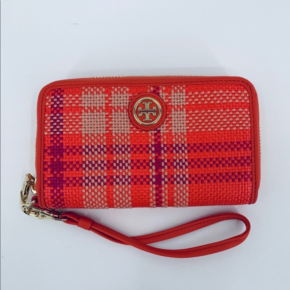 Tory Burch Handbags - Tory Burch Robinson Smartphone Wristlet Plaid New